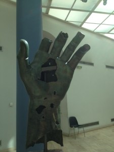 "Hand of Constantine", bronze, Capitoline Museum, 4th century CE