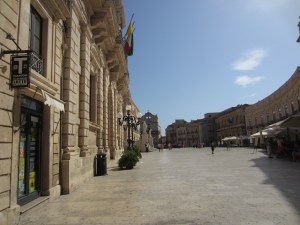 Piazza del Duomo (cathedral), Syracuse