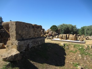 Portion of giant figure from distance