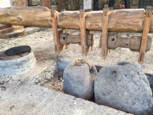 Close up of stone oil "catchers"?