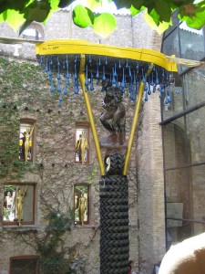 From upstairs you can see the boat very clearly.  The blue drops are condoms.