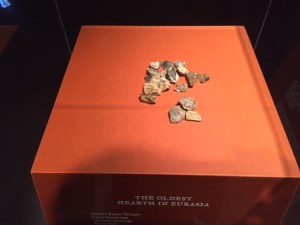 In the Beginning: Burnt flint from the oldest hearth in Eurasia, early stone age