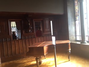 In the piano room you can see how much light comes in and behind are windows in the wall instead of a solid wall.