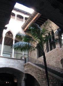 Interior courtyard of the Picasso Museum