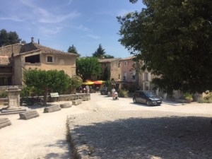 This village was hard to get to and a bit dark and dank so by the 19th century it was mostly abandoned for a new village further down in the valley. Only facilities for visitors remain and a few hearty souls.