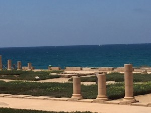 A garden for relaxation between the theatre and the hippodrome. The columns are reproductions.