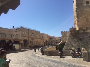 Inside the Jaffa Gate (one of 13 gates of the city) you find buildings that used to house consulates such as the US consulate. Now they are cultural centers for various countries at the meeting point of the Arab and Armenian quarters.