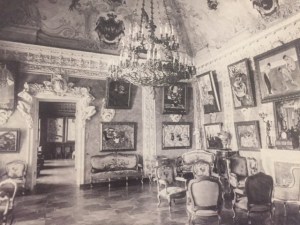 Photo of one of the rooms showing the collection as it was in Moscow.